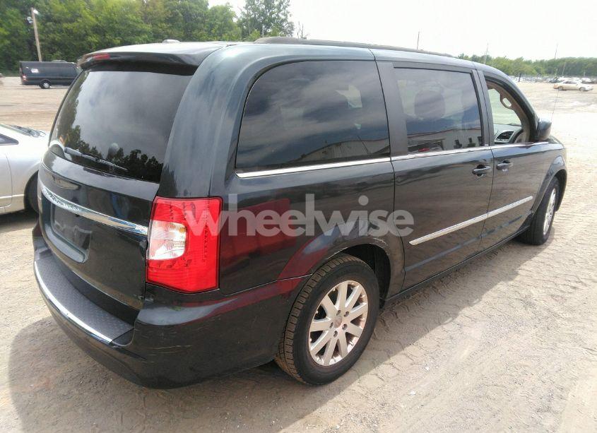 Photo 4 of 2013 Chrysler Town & COUNTRY TOURING (VIN 2C4RC1BGXDR721386)