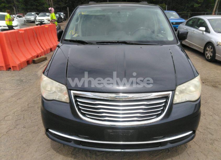 Photo 6 of 2013 Chrysler Town & COUNTRY TOURING (VIN 2C4RC1BGXDR721386)