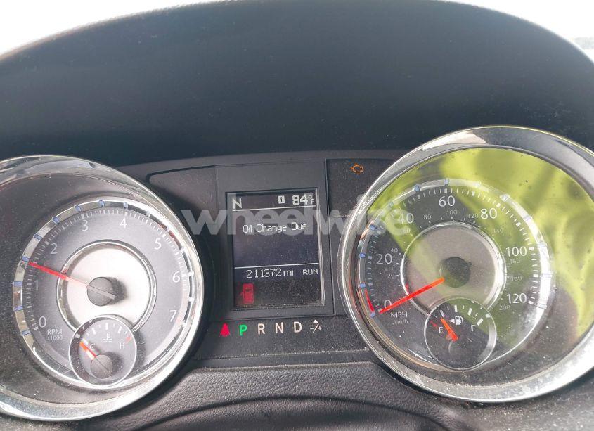 Photo 7 of 2013 Chrysler Town & COUNTRY TOURING (VIN 2C4RC1BGXDR726667)