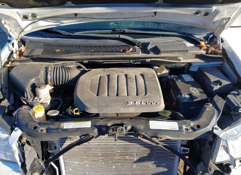 Photo 10 of 2013 Chrysler Town & COUNTRY TOURING (VIN 2C4RC1BGXDR741797)