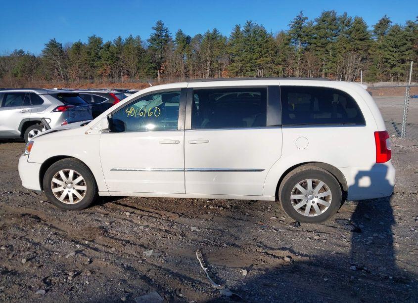 Photo 14 of 2013 Chrysler Town & COUNTRY TOURING (VIN 2C4RC1BGXDR741797)