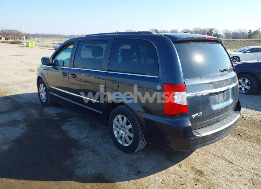Photo 3 of 2013 Chrysler Town & COUNTRY TOURING (VIN 2C4RC1BGXDR747549)