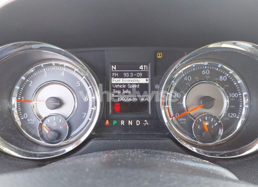 Photo 7 of 2013 Chrysler Town & COUNTRY TOURING (VIN 2C4RC1BGXDR747549)