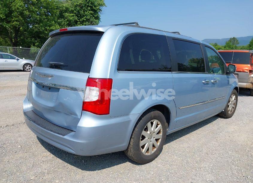 Photo 6 of 2013 Chrysler Town & COUNTRY TOURING (VIN 2C4RC1BGXDR759099)