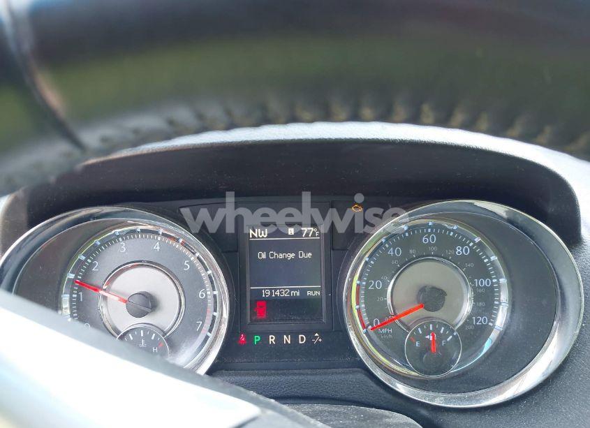 Photo 7 of 2013 Chrysler Town & COUNTRY TOURING (VIN 2C4RC1BGXDR759099)