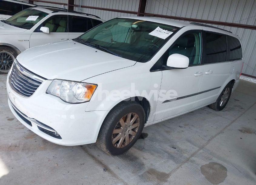 Photo 2 of 2013 Chrysler Town & COUNTRY TOURING (VIN 2C4RC1BGXDR815333)