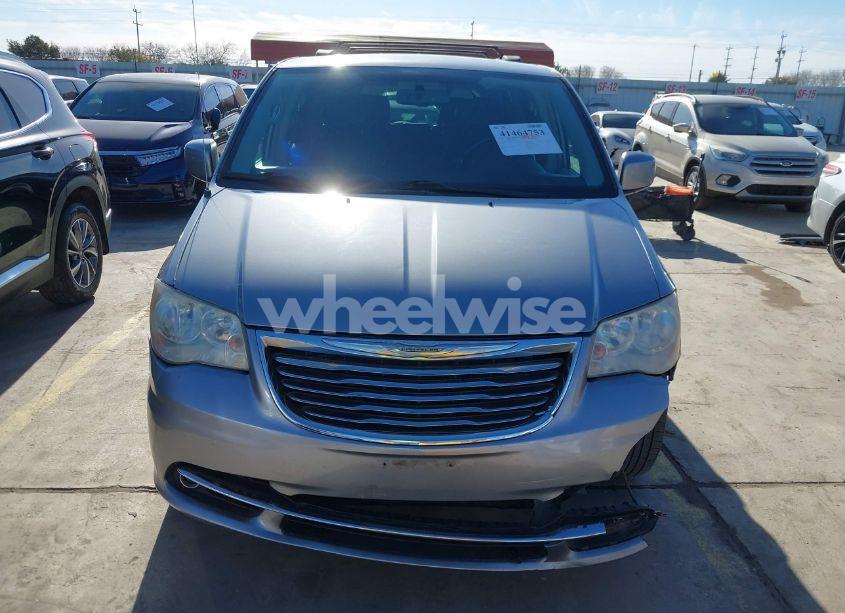 Photo 12 of 2014 Chrysler Town & COUNTRY TOURING (VIN 2C4RC1BGXER123767)