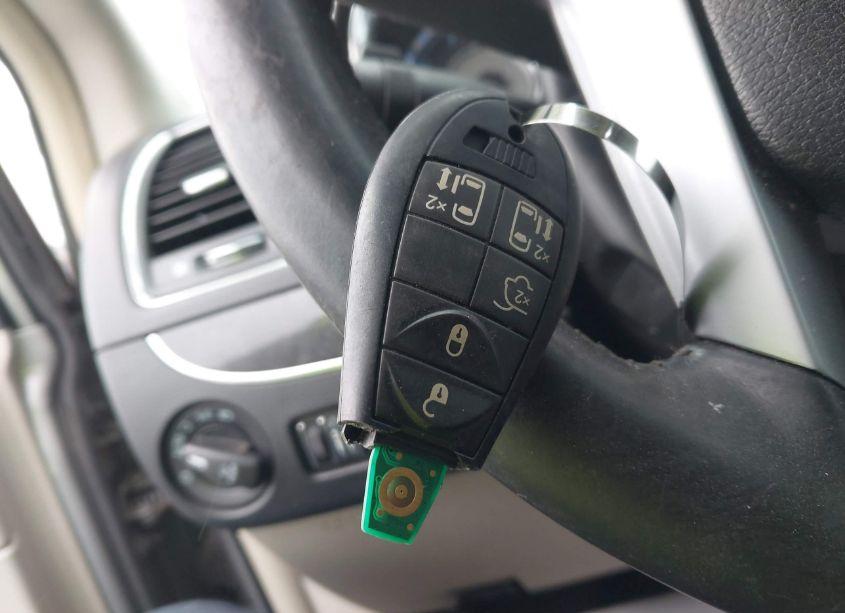 Photo 11 of 2014 Chrysler Town & COUNTRY TOURING (VIN 2C4RC1BGXER165100)