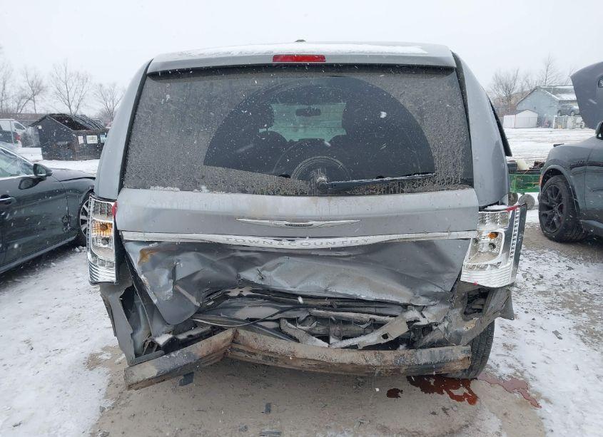 Photo 16 of 2014 Chrysler Town & COUNTRY TOURING (VIN 2C4RC1BGXER165100)