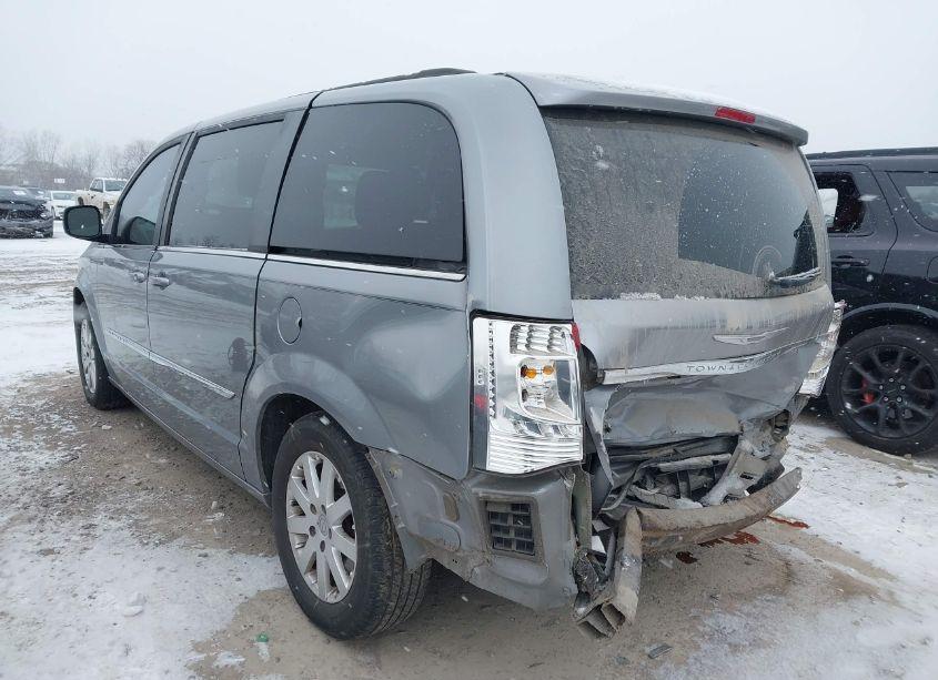 Photo 3 of 2014 Chrysler Town & COUNTRY TOURING (VIN 2C4RC1BGXER165100)