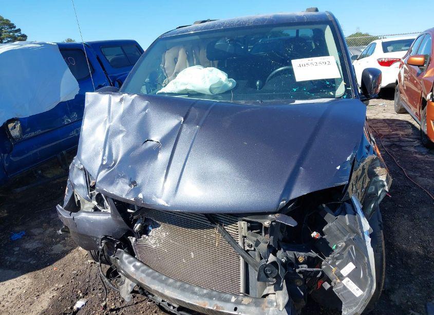 Photo 11 of 2014 Chrysler Town & COUNTRY TOURING (VIN 2C4RC1BGXER184486)