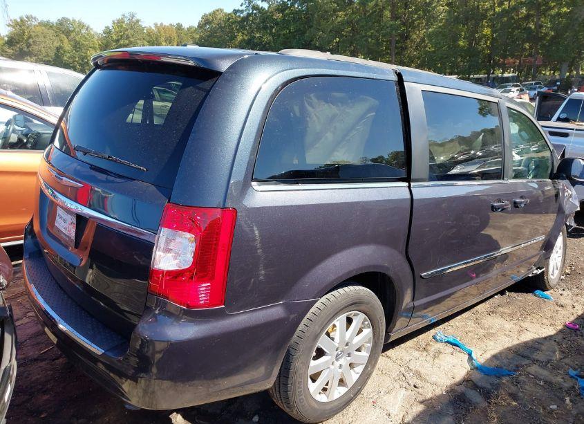 Photo 4 of 2014 Chrysler Town & COUNTRY TOURING (VIN 2C4RC1BGXER184486)