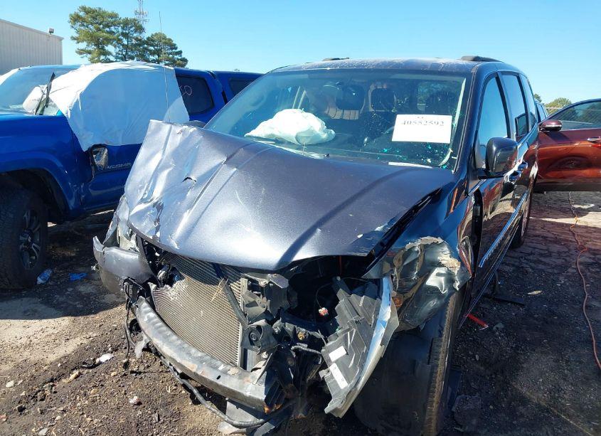 Photo 6 of 2014 Chrysler Town & COUNTRY TOURING (VIN 2C4RC1BGXER184486)