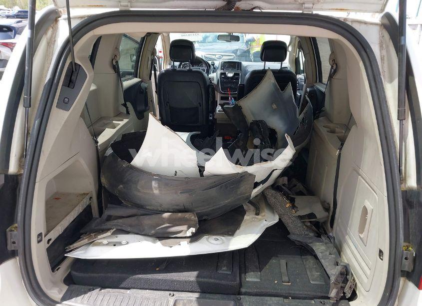 Photo 12 of 2014 Chrysler Town & COUNTRY TOURING (VIN 2C4RC1BGXER207409)