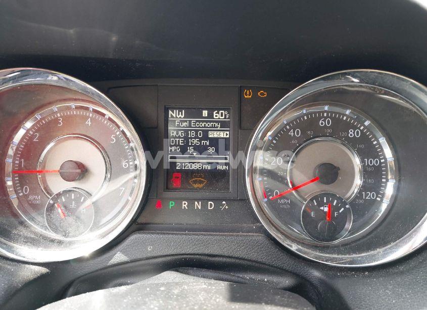 Photo 7 of 2014 Chrysler Town & COUNTRY TOURING (VIN 2C4RC1BGXER207409)