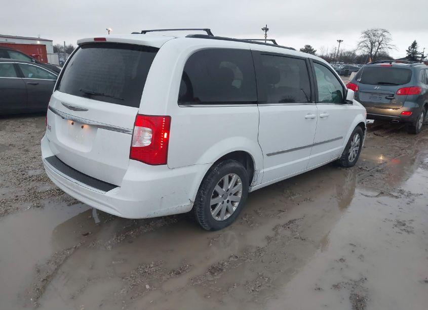 Photo 4 of 2014 Chrysler Town & COUNTRY TOURING (VIN 2C4RC1BGXER218278)