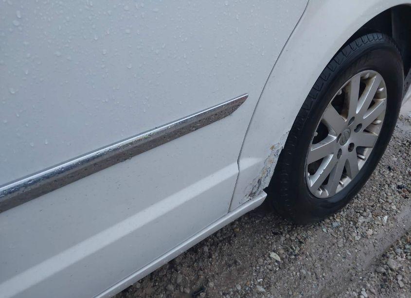 Photo 6 of 2014 Chrysler Town & COUNTRY TOURING (VIN 2C4RC1BGXER218278)