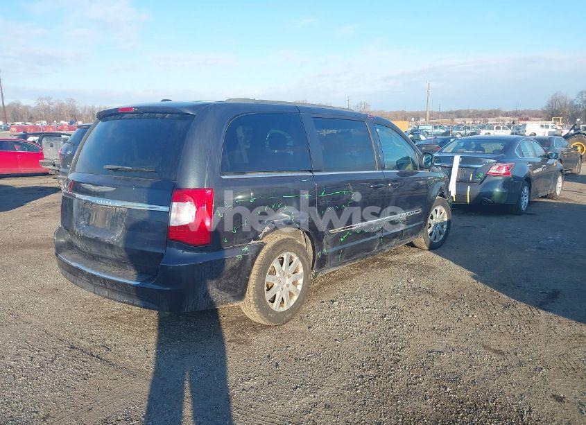 Photo 4 of 2014 Chrysler Town & COUNTRY TOURING (VIN 2C4RC1BGXER224291)