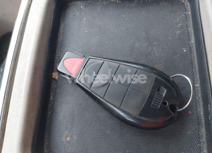 Photo 11 of 2014 Chrysler Town & COUNTRY TOURING (VIN 2C4RC1BGXER232469)