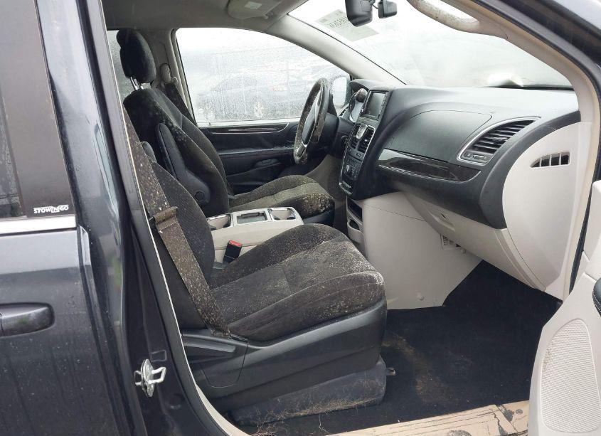 Photo 5 of 2014 Chrysler Town & COUNTRY TOURING (VIN 2C4RC1BGXER258618)