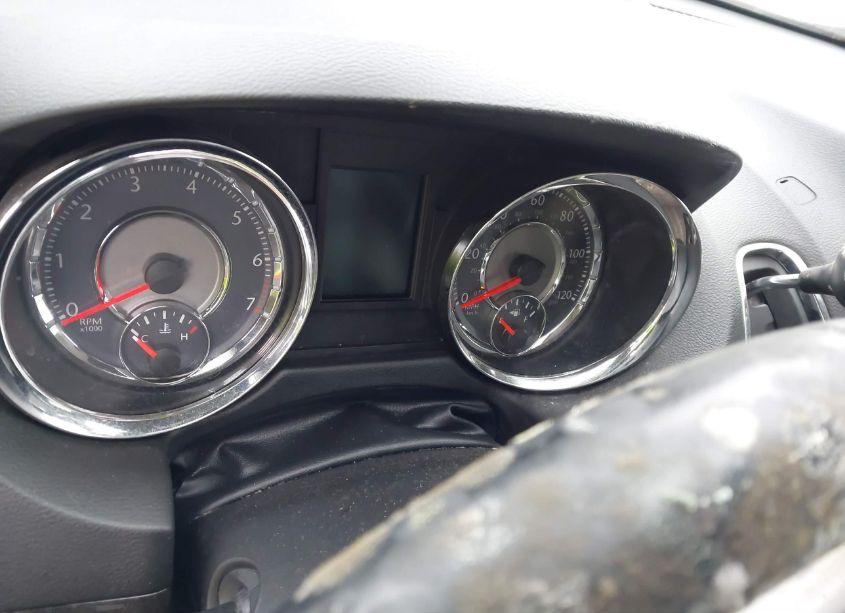 Photo 7 of 2014 Chrysler Town & COUNTRY TOURING (VIN 2C4RC1BGXER258618)