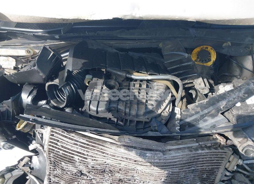 Photo 10 of 2014 Chrysler Town & COUNTRY TOURING (VIN 2C4RC1BGXER307011)