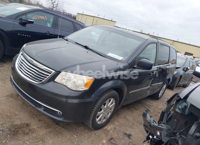 Photo 2 of 2014 Chrysler Town & COUNTRY TOURING (VIN 2C4RC1BGXER348108)