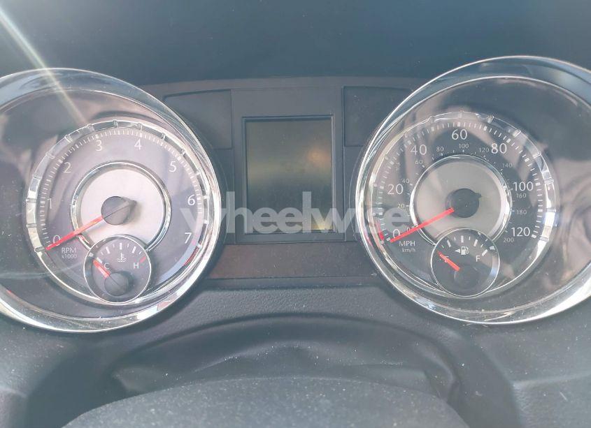 Photo 7 of 2014 Chrysler Town & COUNTRY TOURING (VIN 2C4RC1BGXER436379)