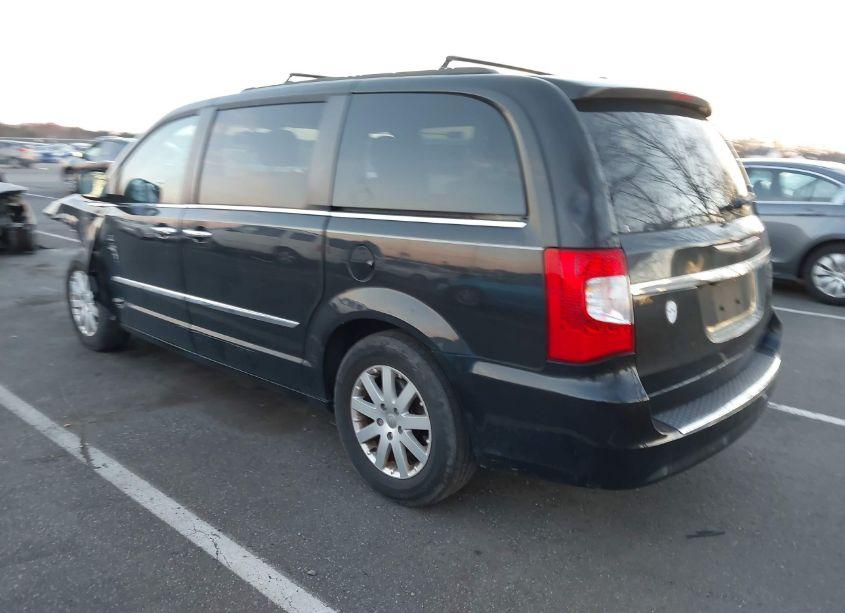 Photo 3 of 2015 Chrysler Town & COUNTRY TOURING (VIN 2C4RC1BGXFR629245)