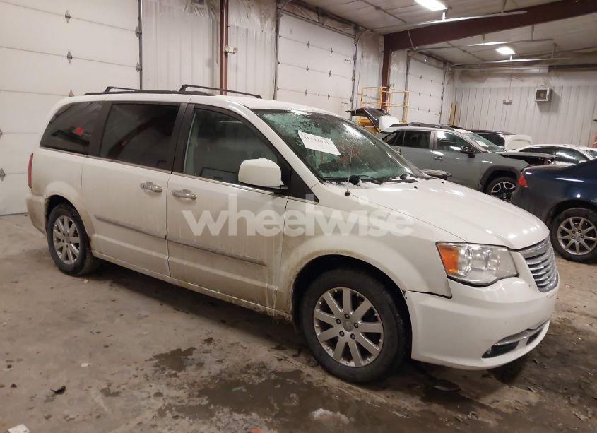 2015 Chrysler Town & COUNTRY TOURING (VIN 2C4RC1BGXFR629861) main photo
