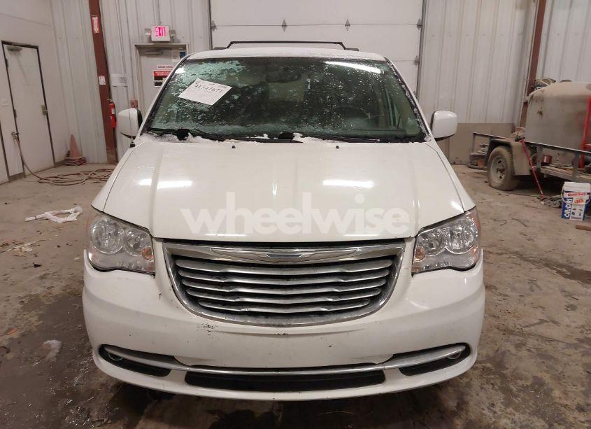 Photo 12 of 2015 Chrysler Town & COUNTRY TOURING (VIN 2C4RC1BGXFR629861)