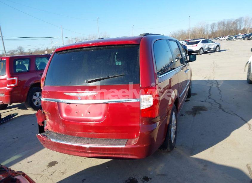 Photo 16 of 2015 Chrysler Town & COUNTRY TOURING (VIN 2C4RC1BGXFR727725)