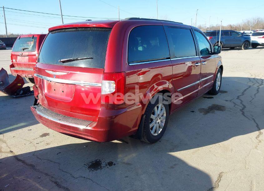 Photo 4 of 2015 Chrysler Town & COUNTRY TOURING (VIN 2C4RC1BGXFR727725)