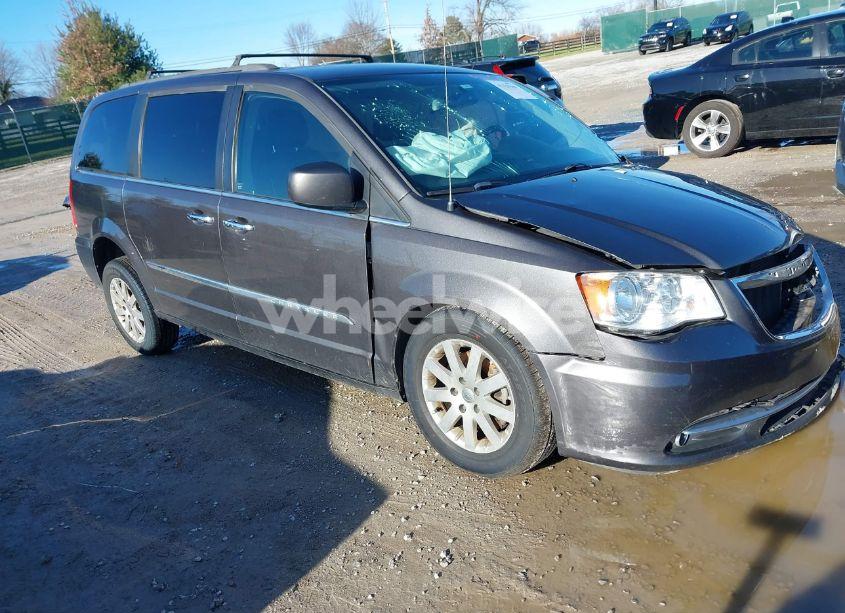 2016 Chrysler Town & COUNTRY TOURING (VIN 2C4RC1BGXGR127904) main photo