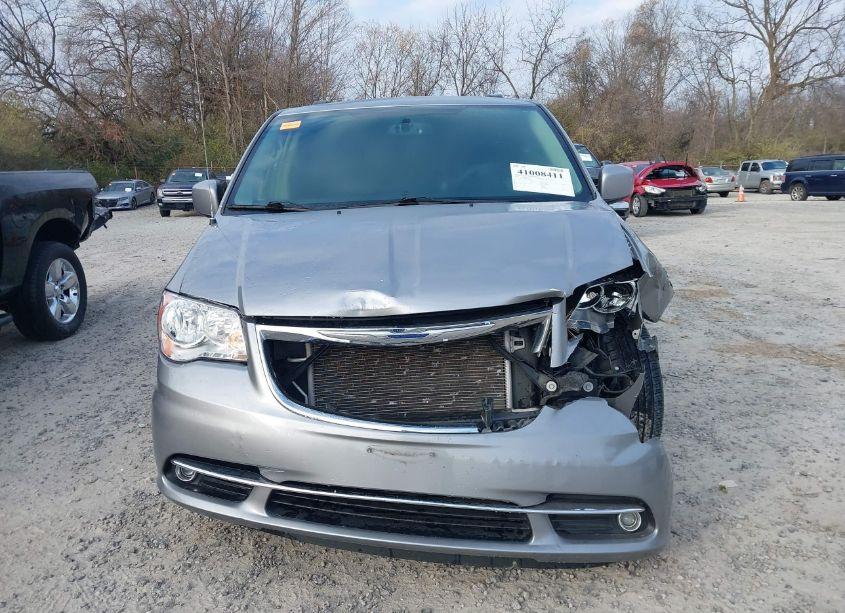 Photo 13 of 2016 Chrysler Town & COUNTRY TOURING (VIN 2C4RC1BGXGR158084)