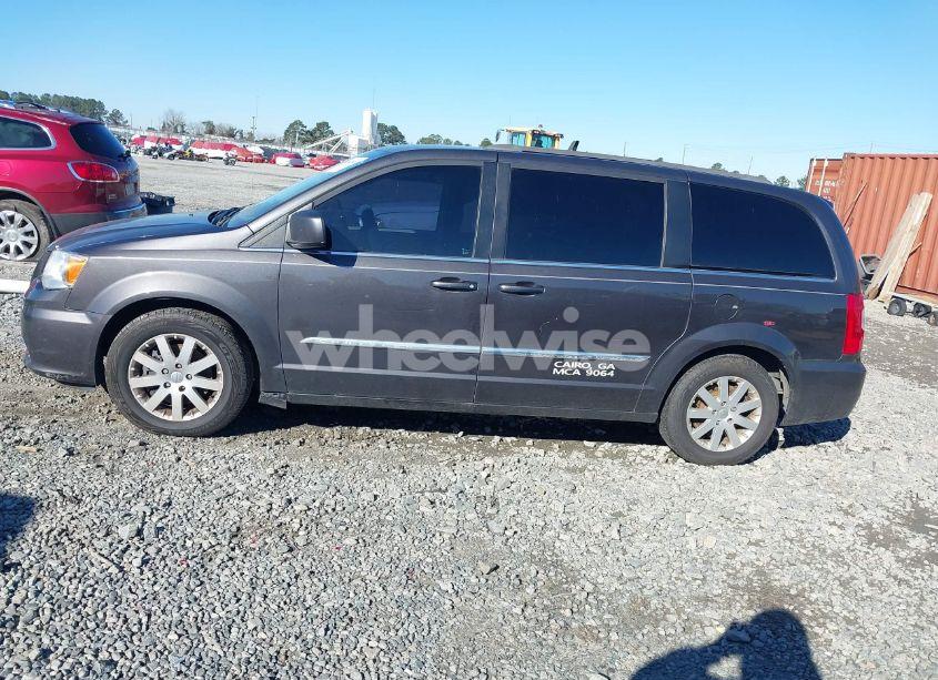 Photo 14 of 2016 Chrysler Town & COUNTRY TOURING (VIN 2C4RC1BGXGR188251)