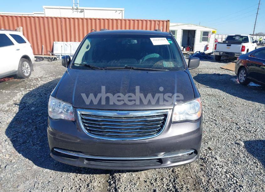Photo 6 of 2016 Chrysler Town & COUNTRY TOURING (VIN 2C4RC1BGXGR188251)