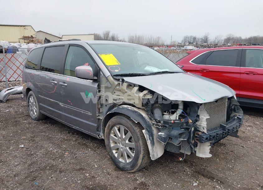 2016 Chrysler Town & COUNTRY TOURING (VIN 2C4RC1BGXGR205307) main photo