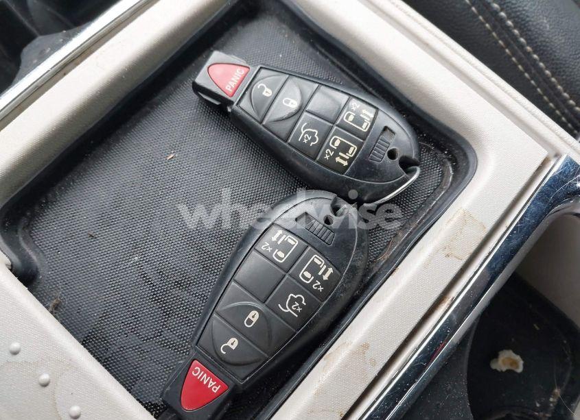 Photo 11 of 2016 Chrysler Town & COUNTRY TOURING (VIN 2C4RC1BGXGR205307)