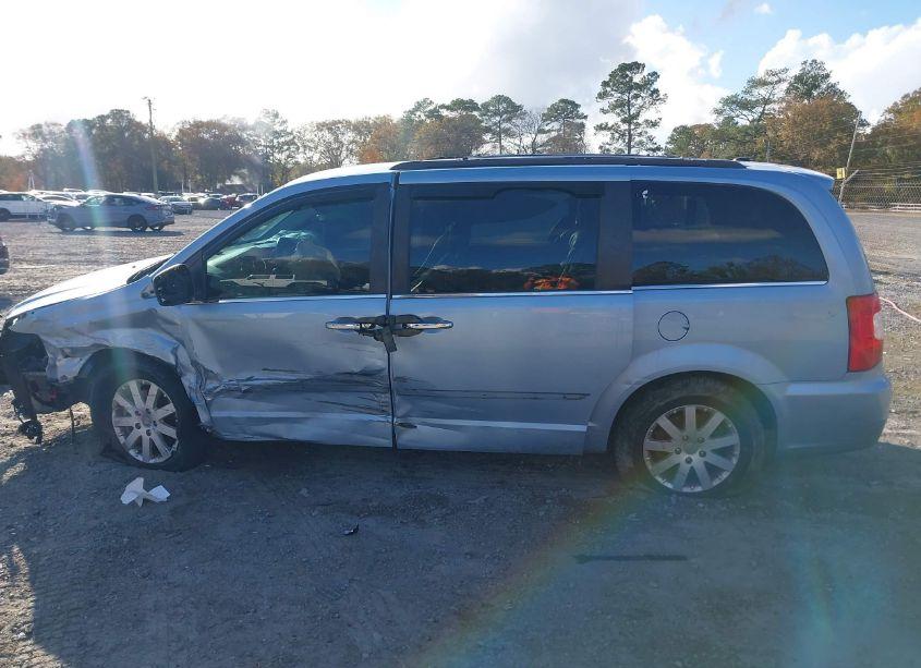 Photo 14 of 2016 Chrysler Town & COUNTRY TOURING (VIN 2C4RC1BGXGR222351)