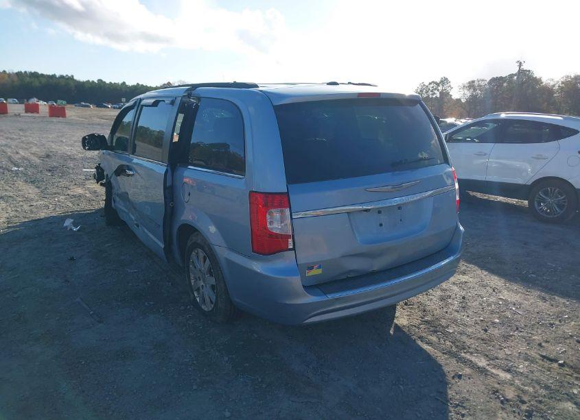 Photo 3 of 2016 Chrysler Town & COUNTRY TOURING (VIN 2C4RC1BGXGR222351)