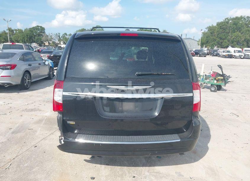 Photo 16 of 2016 Chrysler Town & COUNTRY TOURING (VIN 2C4RC1BGXGR230272)