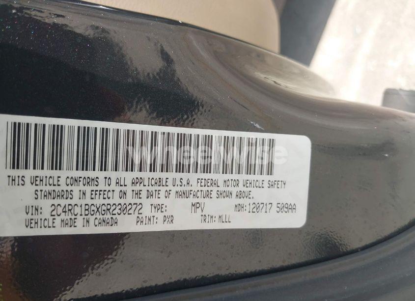 Photo 9 of 2016 Chrysler Town & COUNTRY TOURING (VIN 2C4RC1BGXGR230272)