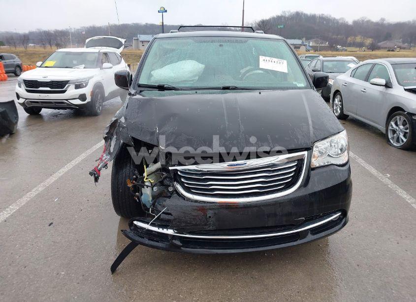 Photo 11 of 2016 Chrysler Town & COUNTRY TOURING (VIN 2C4RC1BGXGR260064)