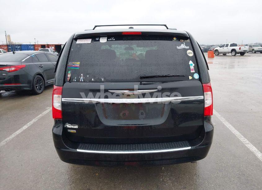 Photo 15 of 2016 Chrysler Town & COUNTRY TOURING (VIN 2C4RC1BGXGR260064)