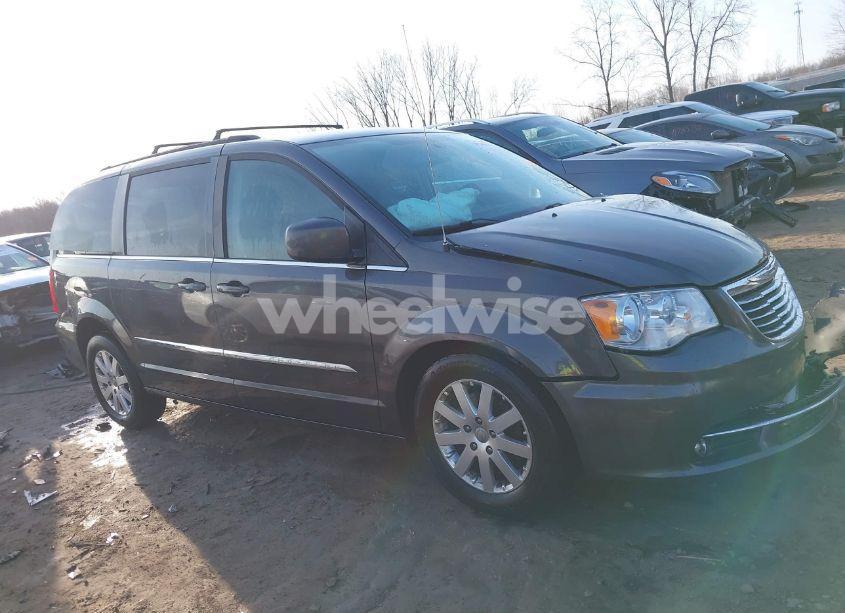 Photo 13 of 2016 Chrysler Town & COUNTRY TOURING (VIN 2C4RC1BGXGR287362)