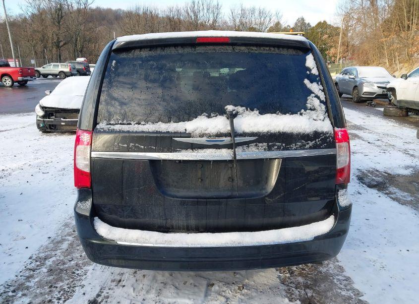 Photo 15 of 2016 Chrysler Town & COUNTRY TOURING (VIN 2C4RC1BGXGR305892)