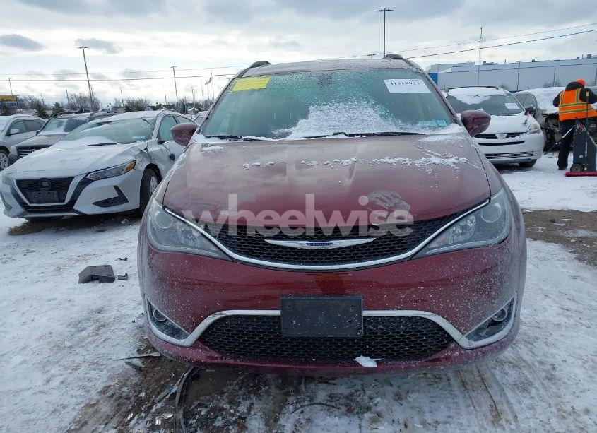 Photo 12 of 2017 Chrysler Pacifica TOURING-L (VIN 2C4RC1BGXHR520593)