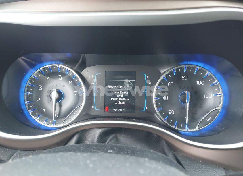 Photo 7 of 2017 Chrysler Pacifica TOURING-L (VIN 2C4RC1BGXHR520593)