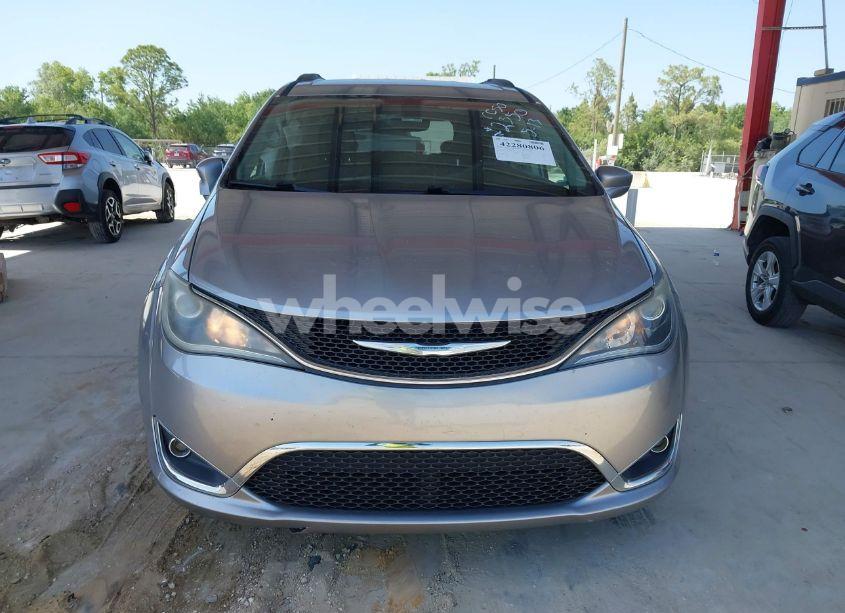 Photo 12 of 2017 Chrysler Pacifica TOURING-L (VIN 2C4RC1BGXHR529987)